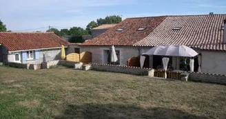 Gîte Chat-L'Heureux Gîte Chat-L'Heureux
