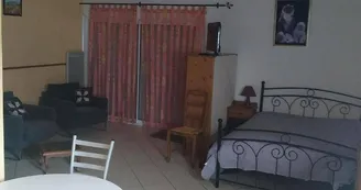 Gîte Chat-L'Heureux Gîte Chat-L'Heureux