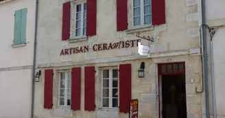 Au Roy de Serres Au Roy de Serres