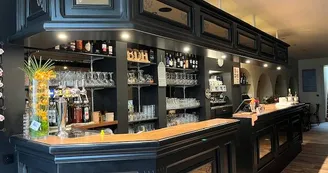 Au Bistrot des Halles Au Bistrot des Halles