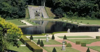 Jardins du Château de la Roche Courbon Jardins du Château de la Roche Courbon