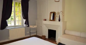 Appartement 4 personnes - Gîtes de la Petite Roche: L'Élégant