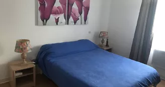 La Demoiselle La Demoiselle