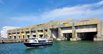 La base sous-marine et les trois ports - Compagnie Interîles La base sous-marine et les trois ports - Compagnie Interîles
