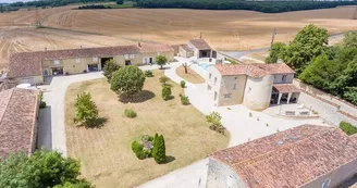 Le Vieux Monastère Le Vieux Monastère