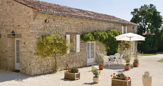 Le Vieux Monastère Le Vieux Monastère