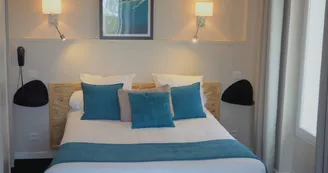 Un Hôtel sur le Port Un Hôtel sur le Port
