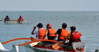 Sortie en pirogues polynésiennes - Teo Club Pirogue Sortie en pirogues polynésiennes - Teo Club Pirogue