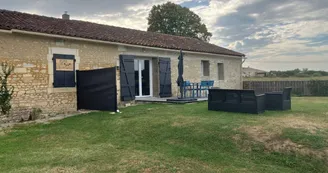 Le Chai des Annereaux Le Chai des Annereaux