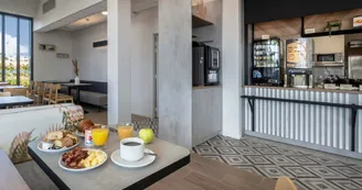 B&B Hôtel Saintes B&B Hôtel Saintes