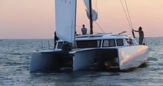 Voile Plus Loin