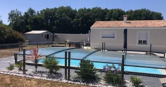Charmante maison neuve de Vacances avec accès piscine Charmante maison neuve de Vacances avec accès piscine