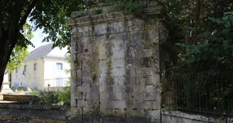 Le Château - Taillebourg Le Château - Taillebourg