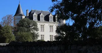 Le Château du Péré Le Château du Péré