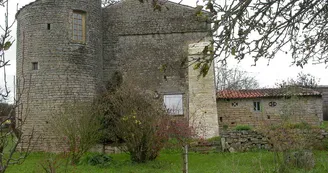 Le château de Rocherou Le château de Rocherou
