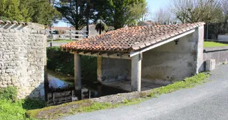 Le lavoir communal Le lavoir communal